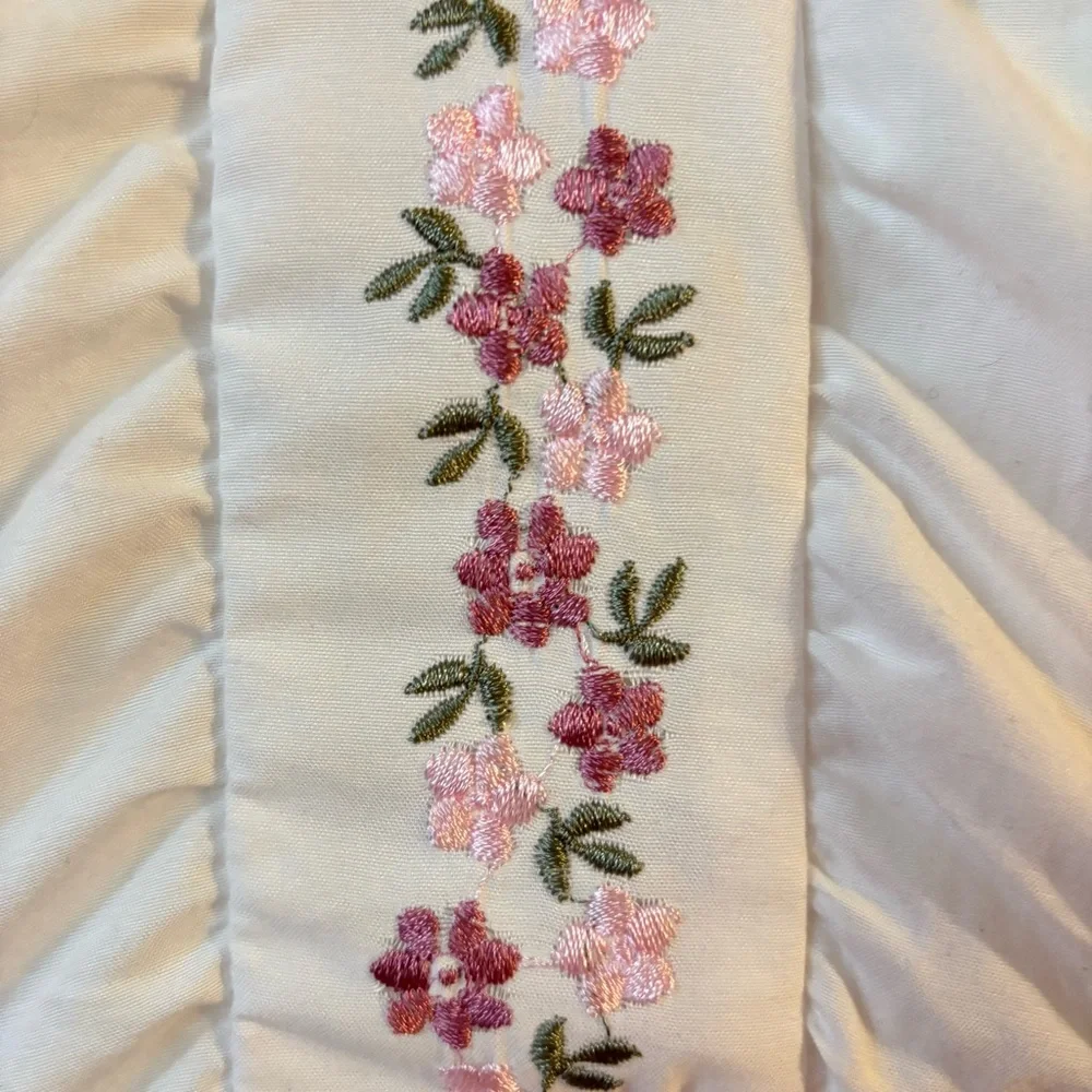 New Gunne Sax Quilt Blanket Full/ Queen. White